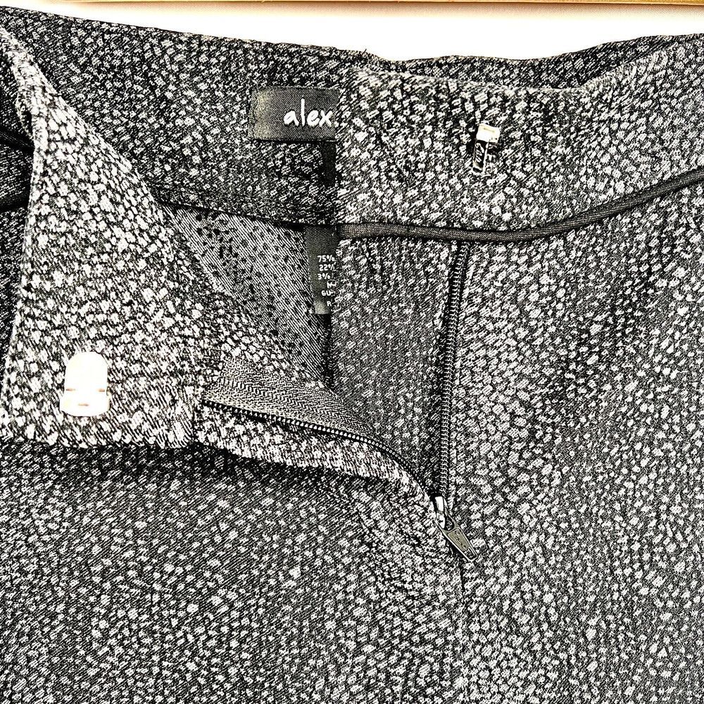 Alex + Olivia Pants Gray Capri Work Career Dress Women's Size 6 Comfort Stretch - Picture 6 of 10